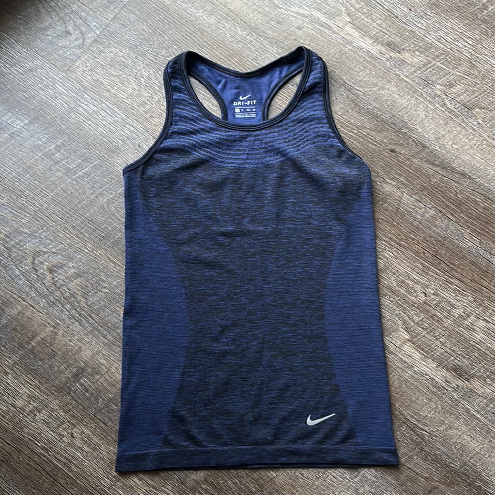 Nike dri fit tank